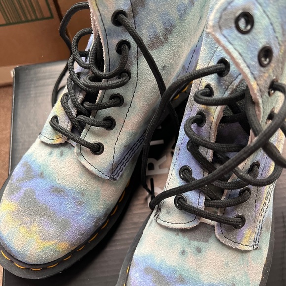 Dr. Martens Blue Tie Dye Combat Boots - Picture 3 of 3